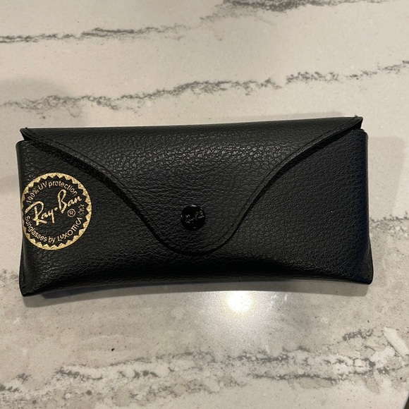 Ray Ban black sunglasses case. - Picture 2 of 4